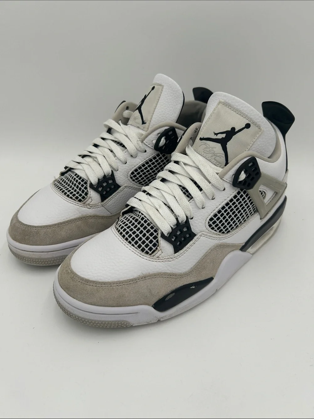 Nike Air Jordan 4 Retro 